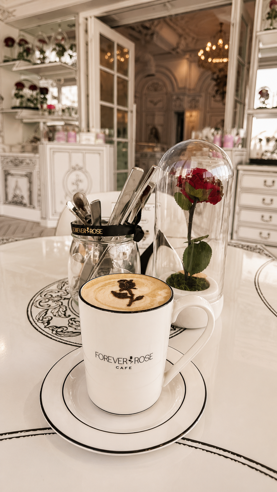 Forever Rose Café